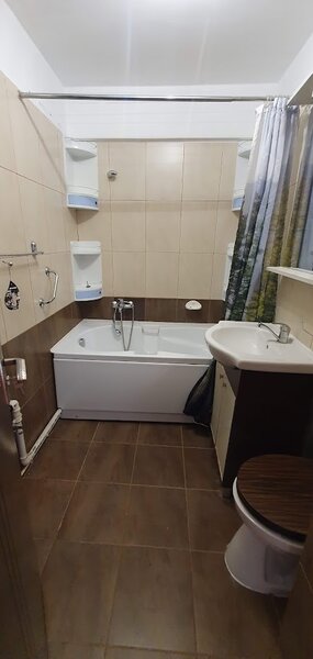 Universitate, bloc 1980 anvelopat, cu centrala, parcare, pet friendly, ANAF